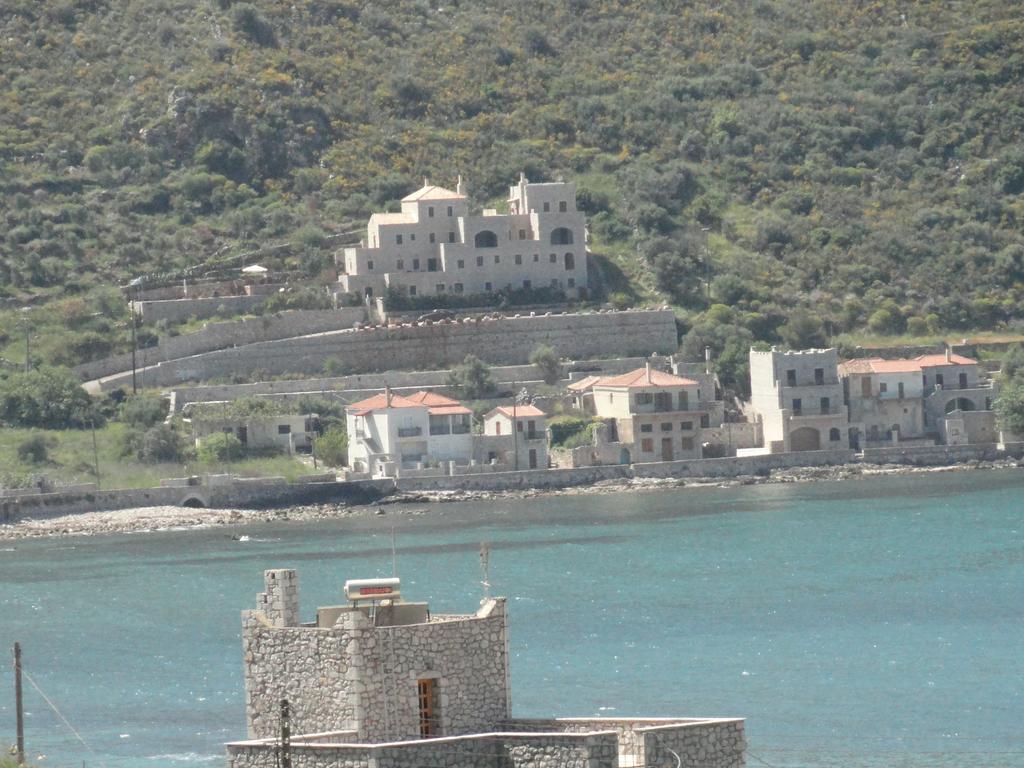 Foivos 2 Hotel Gytheio Quarto foto